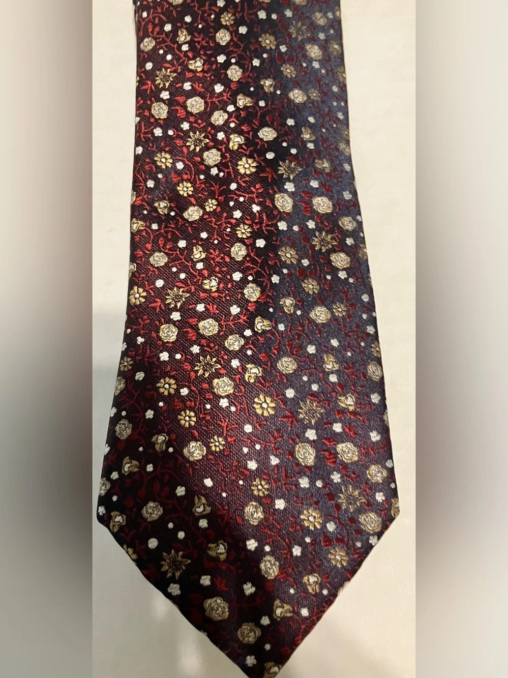 Men's Burgundy Floral Pattern Tie - Unbranded